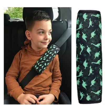 Abbildung von HECKBO 1x Kinder Auto Gurtpolster Gurtschutz mit Dinosaurier Dino Motiv Sicherheitsgurt Polster für und Babys Ideal jeden Gurt Autositzerhöhungen Fahrradanhänger Flugzeug
