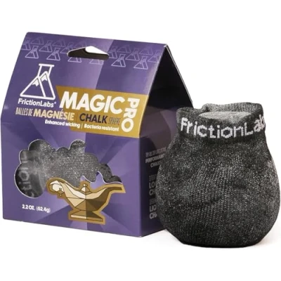 Abbildung von Friction Labs Magic Pro Kreidekugel, 62,4 g Premium Kreideball mit feuchtigkeitsableitendem Feuchtigkeitstransport für Klettern, Gewichtheben, Gymnastik und Bowling saubere Kreide leicht zu