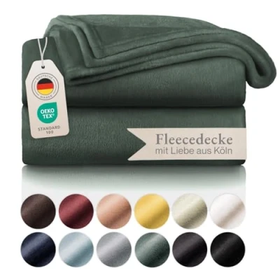 Abbildung von Blumtal Kuscheldecke flauschig Oeko TEX zertifizierte Fleecedecke 150x200 cm Wohndecke Decke Couch Wohn &amp; Flauschdecke/Wohnzimmer Dunkelgrün