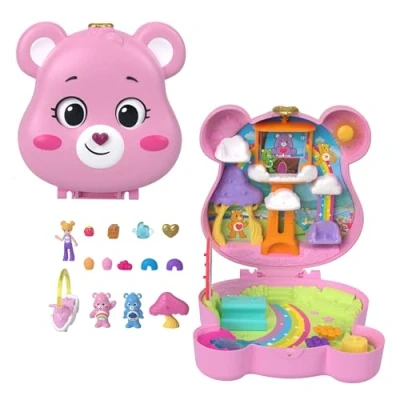 Abbildung von Polly Pocket x Glücksbärchi Puppen &amp; Spielset mit Spielzeugauto und thematischen Accessoires, Reisespielzeug, Partnership Schatulle, JCC14