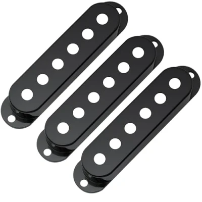 Abbildung von Musiclily Pro Kunststoff Gitarren Single Coil Tonabnehmer Abdeckungen Pickup Covers für USA/Mexico Strat E Gitarre, Schwarz(3er Set)