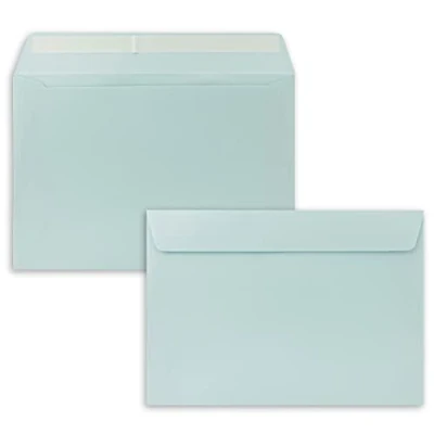 Abbildung von 25x Briefumschläge DIN C5 Hellblau (Blau) 16,2 x 22,9 cm Haftklebung Edle Kuverts für große Einladungen und Karten zum Geburtstag oder Hochzeit