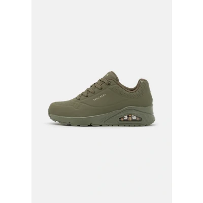 Abbildung von Skechers Damen UNO Stand ON AIR Sneakers, Olive Durabuck, 38 EU