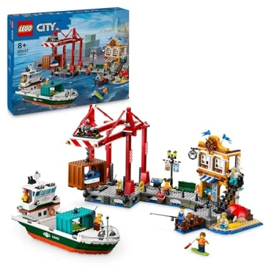 Abbildung von LEGO City Hafen mit Frachtschiff, Bauspielzeug für Jungen und Mädchen ab 8 Jahren, Geschenkidee Kinder, Containerkran, Schiff Spielzeug Minifiguren 60422