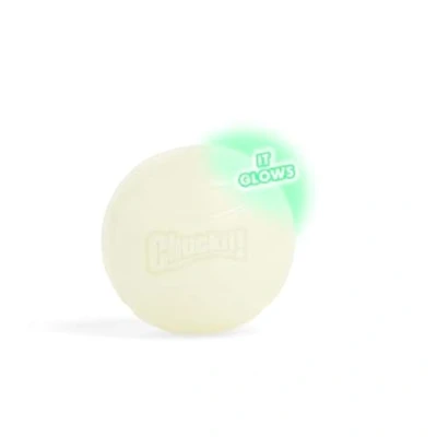 Abbildung von Chuckit Max Glow Ball Large Phosphoreszierender für Hunde Gummiball weich im Mund verstärkt die Komplizenschaft Größe Durchmesser 7,5 cm