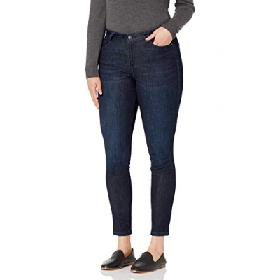Abbildung von Amazon Essentials Damen Curvy Röhrenjeans mit mittelhohem Bund, Dunkle Waschung, 46