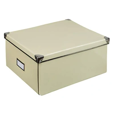 Abbildung von Idena 10518 Aufbewahrungsbox aus festem Karton, Deckel mit verstärkten Kanten Metall, Allzweck Box in Creme inklusive Beschriftungsfeld, für Ordnung im Haushalt, Büro und Arbeitszimmer
