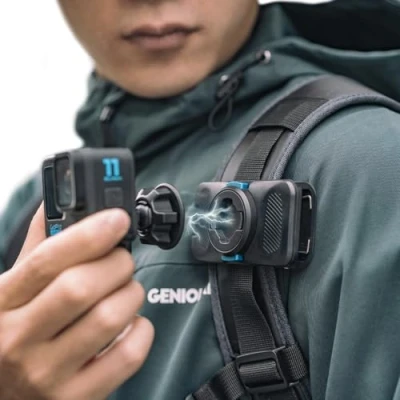 Abbildung von SUREWO Magnetische Schnellverschluss Rucksack Clip Halterung für GoPro, 360 drehbar, Schnellclip Halterung, kompatibel mit GoPro Hero 13,12, 11, 9, 8, 7, 6, 5, DJI Action 5 Pro/4/3 und mehr
