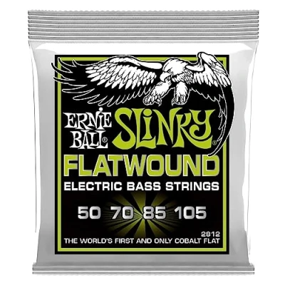 Abbildung von Ernie Ball Regular Slinky Flatwound E Bass Saiten, Stärke 50 105