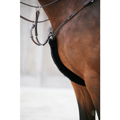 Abbildung von Kentucky Artificial Sheepskin Breastplate Cover