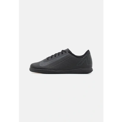 Abbildung von Nike Performance JR Vapor 16 CLUB IC Unisex Fußballschuh Halle für Kinder, Größe: 33, Black/deep jungle Schuhe