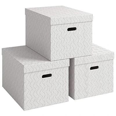 Abbildung von VON Leitz 3er Set Aufbewahrungsbox mit Deckel, 46 L, Extra groß, 100 % Recyclingkarton, Geometrisches Design, Für Schule, Studium und Haushalt, Weiß, 3 Stück, 61420001