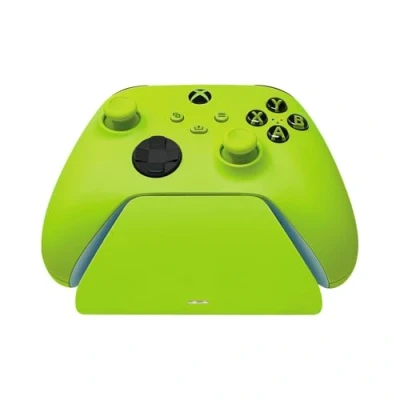 Abbildung von Razer Universelle Schnellladestation Schnellladegerät für Xbox Controller (Universelle Kompatibilität, Magnetkontaktsystem, Passend zu jedem Controller) Electric Volt Wake