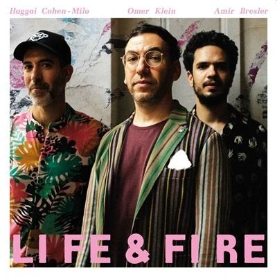 Abbildung von Life &amp; Fire