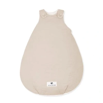 Abbildung von Julius Zöllner Babyschlafsack Musselin, warme Füllung 2,5 TOG, waschbar bei 40C, Made in Germany, Oeko TEX Standard 100, Sand, Gr. 56/62