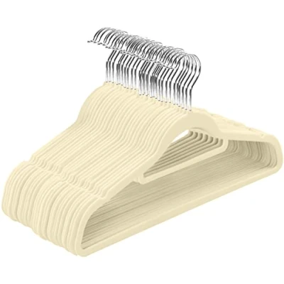 Abbildung von Utopia Home Antirutsch Kleiderbügel aus Samt rutschfeste und strapazierfähige mit Krawattenhalter Stark genug, Jacken Pullover zu halten (Elfenbein, 50er Pack)