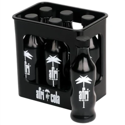 Abbildung von TANNER DER KLEINE KAUFMANN Deco Afri Cola, 8 Getränkekisten mit 6 Flaschen, Zubehör für Kaufmannsladen, lebensmittelechtes Design, 0088.7