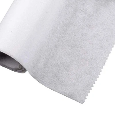 Abbildung von The Bead Shop Aufbügelbarer/aufbügelbarer Einlagestoff leichtes Gewicht 90cm breit 3 Meter Weiß (Vliesstoff)