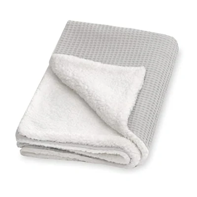 Abbildung von Julius Zöllner Winterdecke aus Waffelpique und kuscheligem Teddy Stoff Gr. 70x100 cm Made in Germany 100% Baumwolle OEKO TEX® STANDARD 100 Light Grey