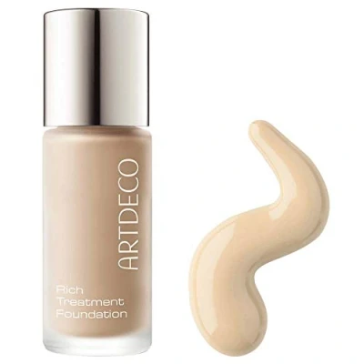 Abbildung von Artdeco Rich Treatment Foundation, Flüssiges Creme Make Up, 28 Light Porcelain, 20 ml (1er Pack)