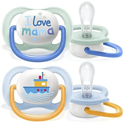 Abbildung von Philips Avent Ultra Air Schnuller, 2er Pack BPA freier Schnuller für Babys von 0 bis 6 Monaten, Boot/Mama Design (Modell SCF080/01)