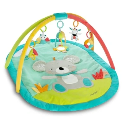 Abbildung von Fehn 3 D Activity Decke Koala Erlebnisdecke mit Spielbogen &amp; abnehmbaren Spielzeugen zum Greifen Spieldecke für Babys und Kinder ab 0+ Monaten Krabbelmatte als Geschenk zur Geburt