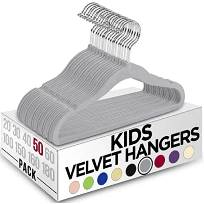 Abbildung von Utopia Home Kids Kleiderbügel Velvet (50 Pack) 11 Inch Durable Baby für Closet Perfect Toddler Nursery Non Slip den täglichen Gebrauch (Grau)