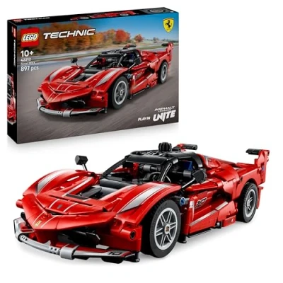Abbildung von LEGO Technic Ferrari FXX K Rennwagen Spielzeug Automodell zum Bauen und Ausstellen mit V12 Motor beweglichen Kolben Motorsport Geschenk für Jungen ab 10 Jahren 42212
