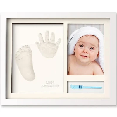 Abbildung von KeaBabies Baby Handabdruck und Fußabdruck Set Gipsabdruck Hand Fuß für Neugeborene, Bilderrahmen, Abdruckset, Babygeschenke Junge, Mädchen (Alpine White)