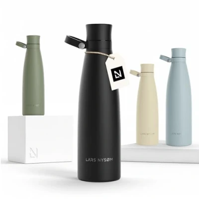Abbildung von LARS NYSØM Trinkflasche Edelstahl 750ml Isolierflasche 0,75 Liter Auslaufsichere Wasserflasche für Sport, Fahrrad, Hund, Kinder (Carbon Black, 750ml)