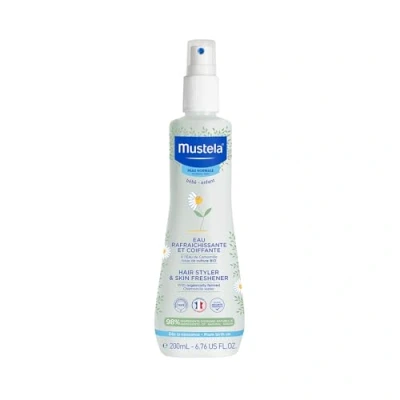 Abbildung von Mustela Erfrischendes Wasser mit Bio Avocado Perseose und Kamille, Haut Haar, Babys die ganze Familie duftet Haut, entwirrt das 98% Inhaltsstoffe natürlichen Ursprungs (200ml)