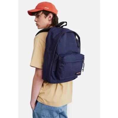 Abbildung von EASTPAK OUT OF OFFICE Rucksack, 27 L Ultra Marine (Blau)