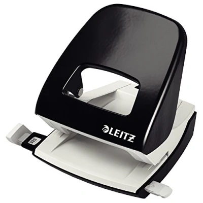Abbildung von Leitz Büro Locher aus Metall, Für 30 Blatt, Anschlagschiene mit Formatangaben, Die Nummer 1 am Markt, Ergonomisches Design, schwarz, 50080095