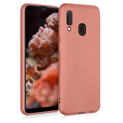 Abbildung von kwmobile Case kompatibel mit Samsung Galaxy A20e Hülle Schutzhülle aus Silikon metallisch schimmernd Handyhülle Metallic Bronze