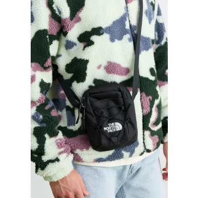 Abbildung von The North Face Jester Crossbody Unisex Umhängetasche, Größe: One Size, Black
