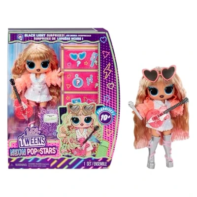 Abbildung von L.O.L. Surprise! Tweens Neon Pop Stars Thea 1 Fashion Doll, mit Backlight Surprises und 10+ Star Fashions Accessoires Samt ihrer Hot Pink Guitar, Geschenk für Kinder ab 4