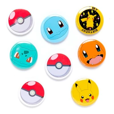 Abbildung von Amscan 9917114 Pokémon Kindergeburtstagsparty Abzeichen mit Trägerkarte, 8 Stück