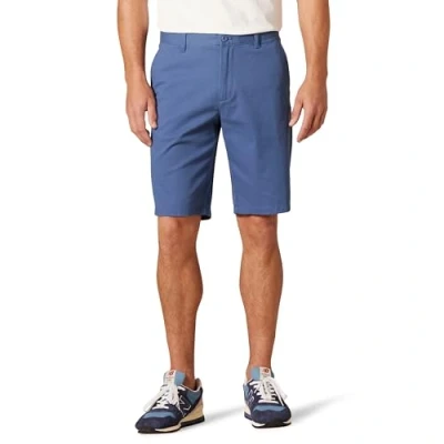 Abbildung von Amazon Essentials Herren Flatfront Chinoshorts, Komfortabler Stretch, 28 cm Schrittlänge, Schmale Passform, Dunkelblau, 30W