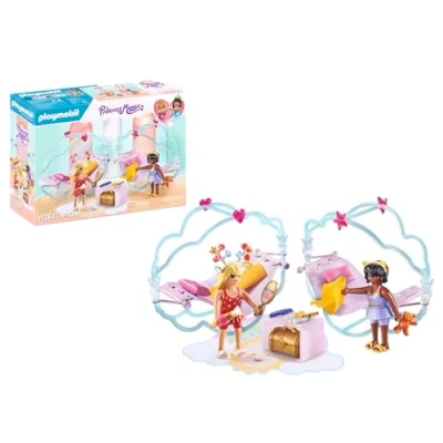 Abbildung von PLAYMOBIL Princess Magic 71362 Himmlische Pyjamaparty, traumhafte Übernachtung im Wolkenbett, mit Hängematten und fantastischen Accessoires, Spielzeug für Kinder ab 4 Jahren