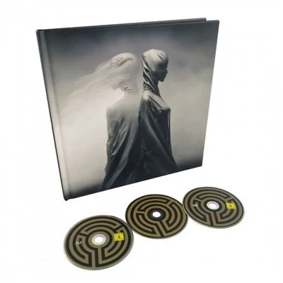 Abbildung von War of Being(Digipak)