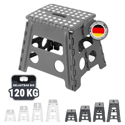 Abbildung von ZOLLNER Tritthocker faltbar Klapphocker für Kinder und Erwachsene bis 120kg Anti Rutsch Beschichtung mit praktischem Tragegriff extrem leicht 30 cm hoch Kunststoff anthrazit