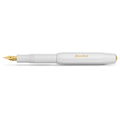 Abbildung von Kaweco CLASSIC SPORT Füllhalter White mit vergoldeter Edelstahlfeder und Iridiumspitze für Tintenpatronen I Füllfederhalter 13 cm Füller in Weiß Federbreite: BB (Extra Breit)