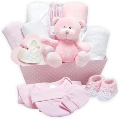 Abbildung von Baby Geschenkset und Erinnerungsbox Rosa, Handverpacktes Geschenk zur Geburt Mädchen mit Teddybär, Babyschuhen, Strampler, Lätzchen, Mütze, Decke, Kapuzenhandtuch, Hängeschild
