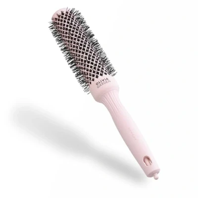 Abbildung von Olivia Garden Expert Blowout Speed Pastellrosa 35 Keramik Rundbürste mit extra langem Barrel für 25% schnellere Blowouts