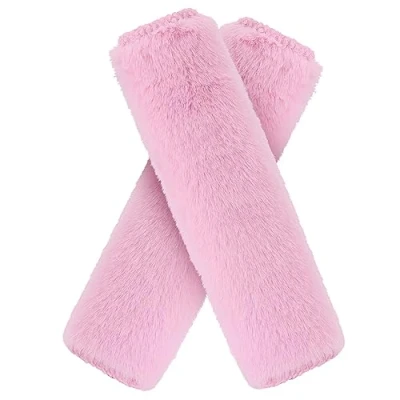 Abbildung von Gurtpolster Auto Gurtschutz Sicherheitsgurt Schulterpolster Gurtschoner Faux Rabbit Fur Gürtelkissen Schutzkissen Polsterung für Sitzgurt 1 Paar Rosa
