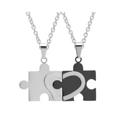 Abbildung von Partnerkette Puzzle mit Herz Edelstahl Gravur Anhänger