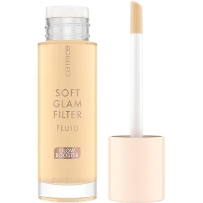 Abbildung von Catrice Soft Glam Filter Fluid, Basis, Nr. 010, Nude, pflegend, natürlich, glänzend, strahlend, vegan, ölfrei, ohne Parfüm, Alkohol, 1er Pack (30ml)