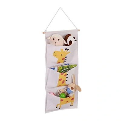 Abbildung von Relaxdays Children&#039;s Hanging Organiser Hängeorganizer Kinder, Giraffen Motiv, Wandorganizer Kinderzimmer, 3 Fächer, Stoff, H x B: 82 33,5 cm, bunt, 90% Baumwolle 10% Holz