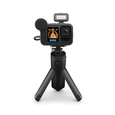 Abbildung von GoPro HERO13 Black Creator Edition enthält Black, Volta (Batteriegriff, Stativ, Fernbedienung), Media Mod, Light Enduro Akku, magnetische Verriegelungshalterung und Tragetasche