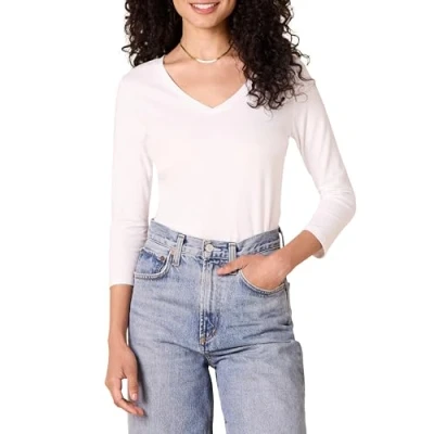 Abbildung von Amazon Essentials Damen T Shirt Mit V Ausschnitt Und 3/4 Ärmeln, Klassischer Schnitt (Erhältlich In Übergröße), Weiß, XXL